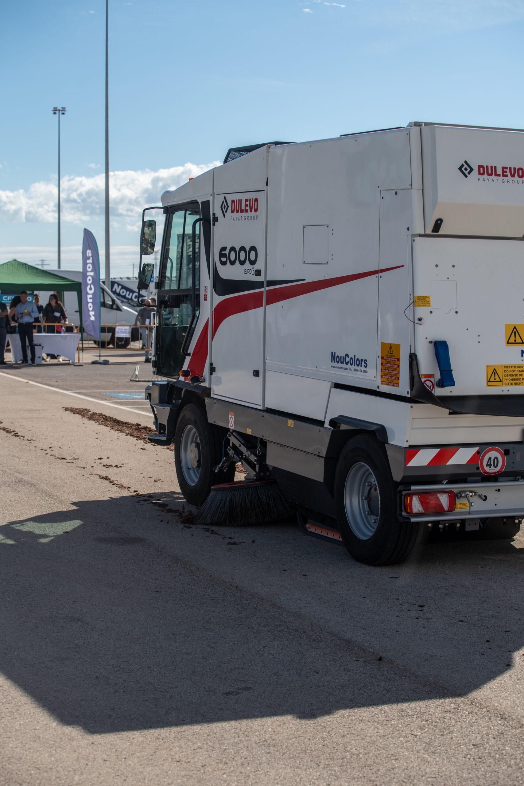 Barredoras industriales en el Circuito Martínez Aspar. Demostraciones, pruebas en pista y muchas ganas de compartir. CXK00104 scaled - Barredoras industriales en el Circuito Martínez Aspar. Demostraciones, pruebas en pista y muchas ganas de compartir.